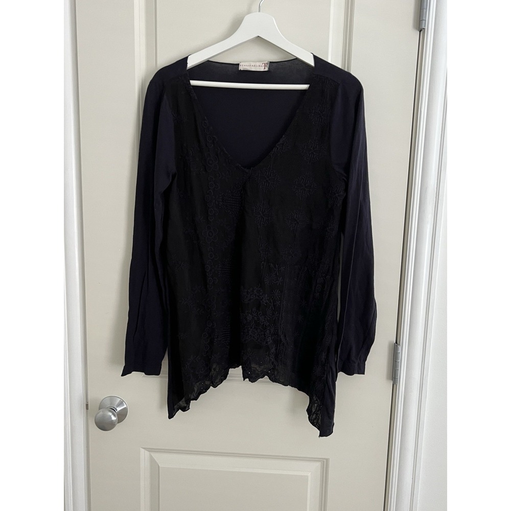 Johnny Was 4 Love And Liberty Black Top Womens M Embroidered Asymmetrical - Picture 3 of 8